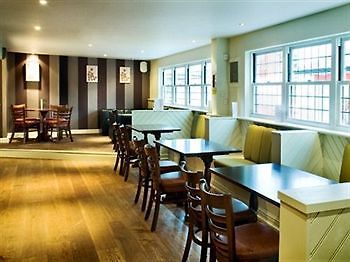 Montgomery'S Hotel Honiton Extérieur photo