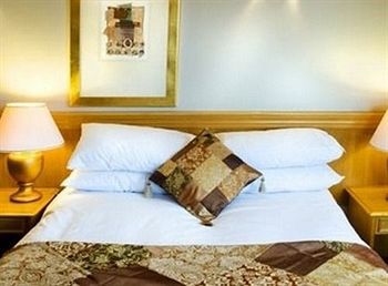 Montgomery'S Hotel Honiton Extérieur photo